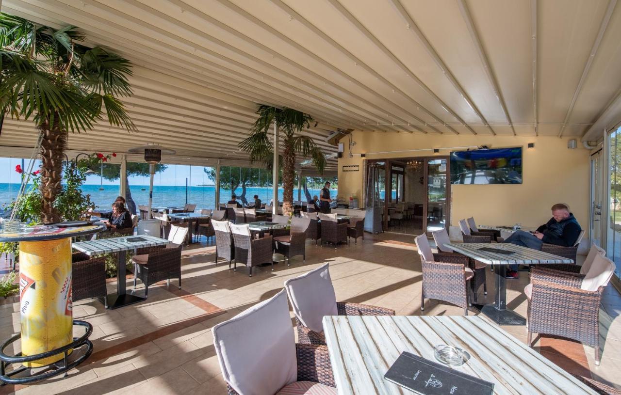 Residence Center B&B Materada Porec Bagian luar foto