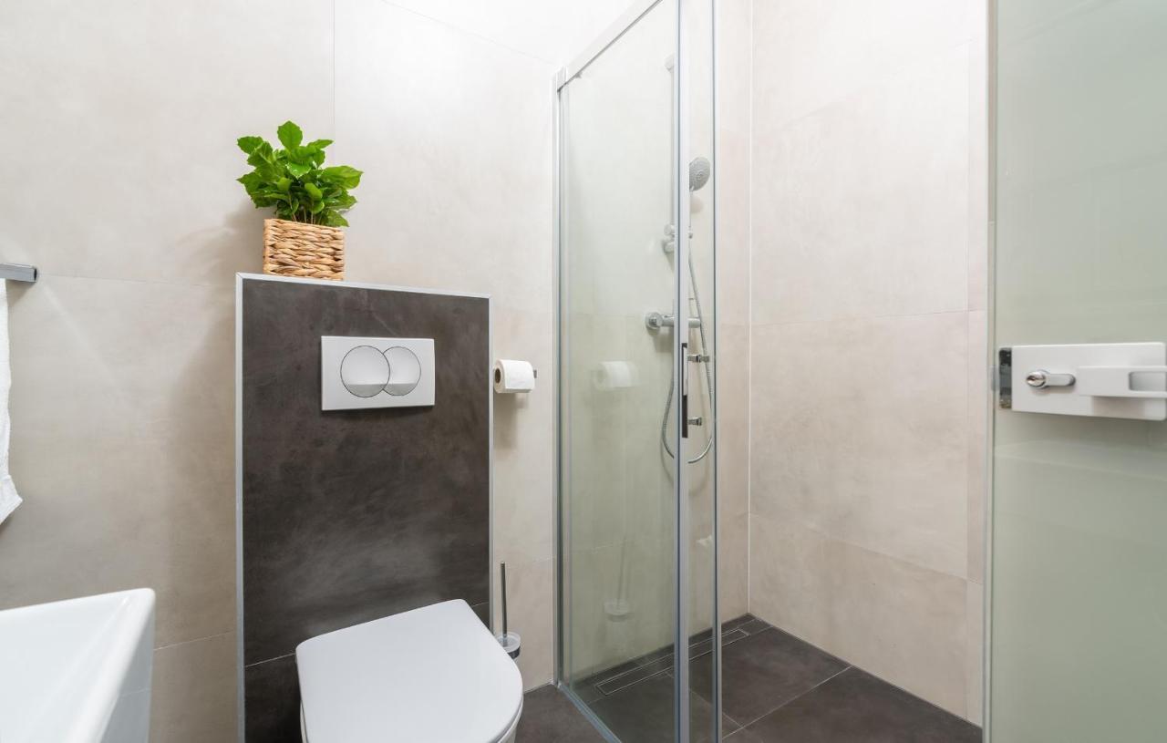 Residence Center B&B Materada Porec Bagian luar foto