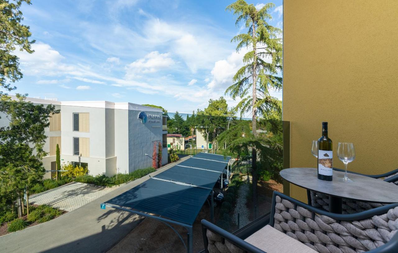 Residence Center B&B Materada Porec Bagian luar foto