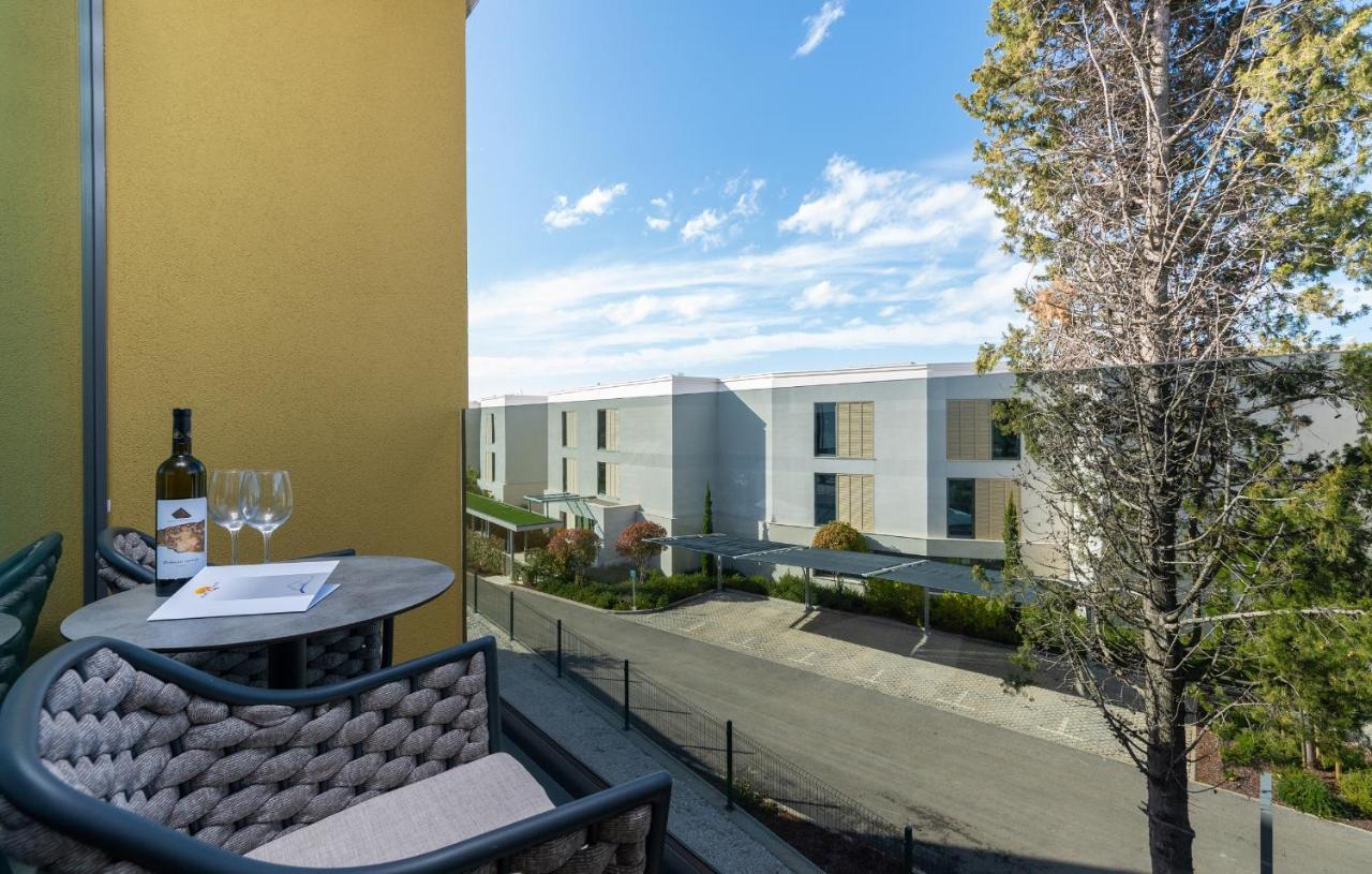 Residence Center B&B Materada Porec Bagian luar foto