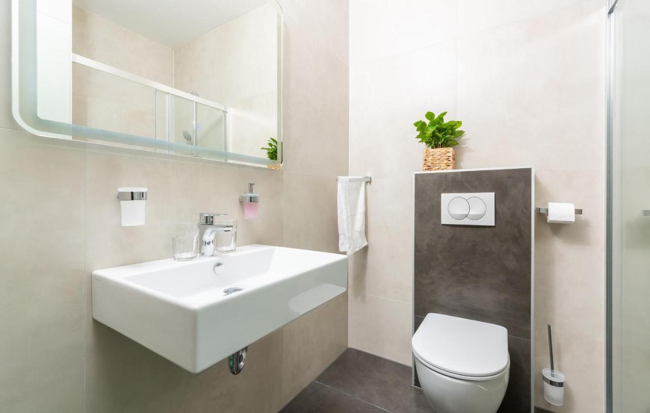 Residence Center B&B Materada Porec Bagian luar foto